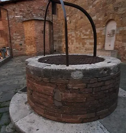 Lady Camollia * Siena