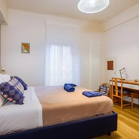 Lady Camollia * Siena